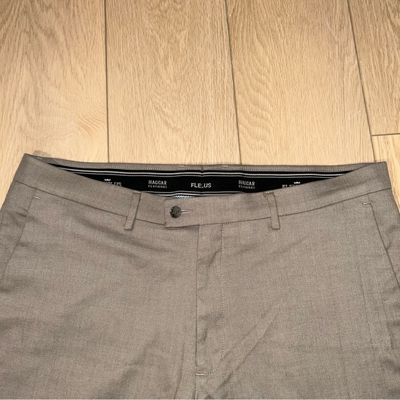 Haggar FlexPlus Dress Pants Stretch Waist Size 38 - Picture 2 of 4